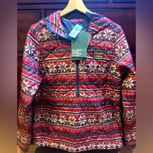 NWT LL Bean Katahdin insulated pullover size M, brand new, never worn.